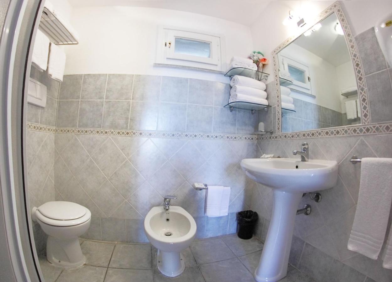 Vel Mari - Rooms On The Beach Alghero Luaran gambar