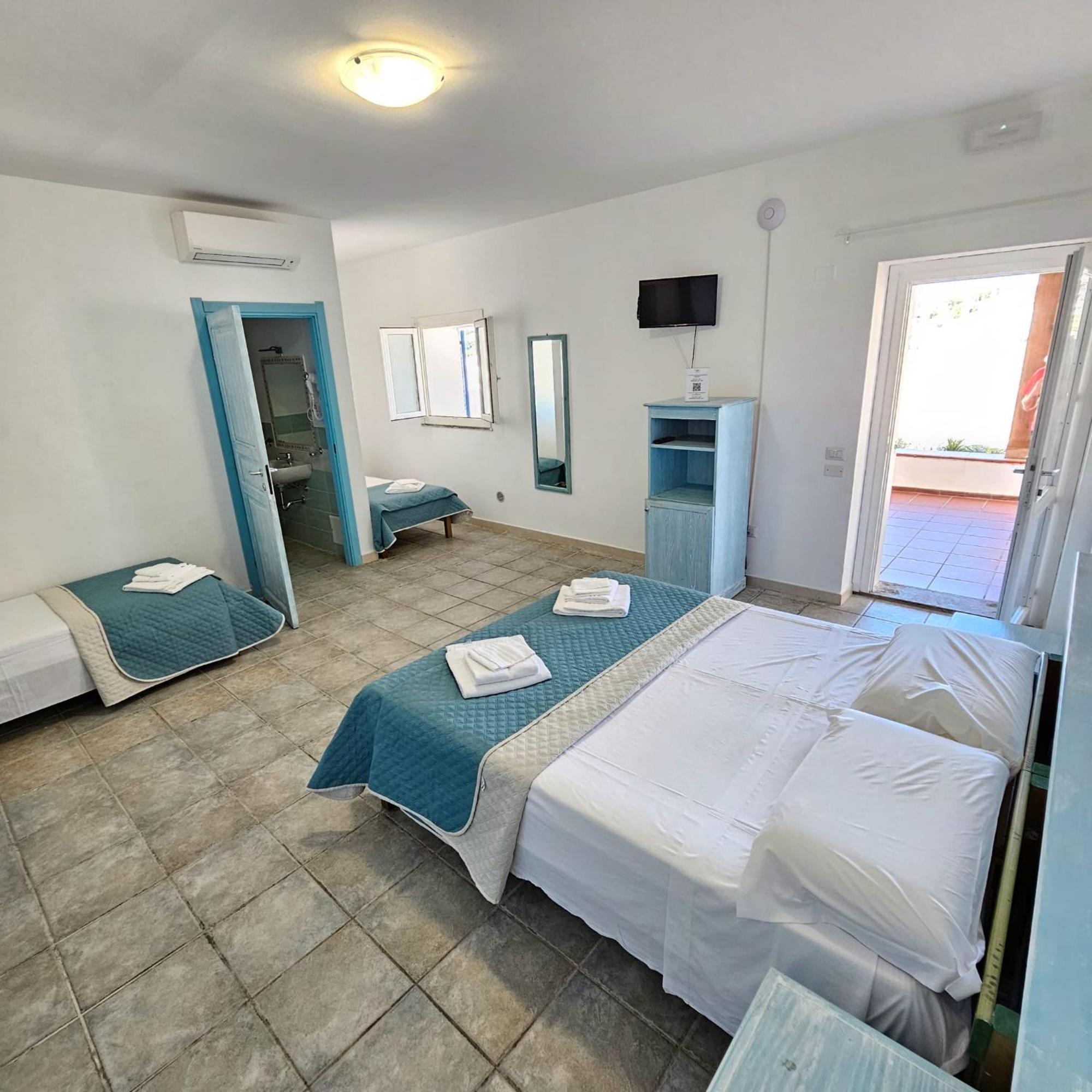 Vel Mari - Rooms On The Beach Alghero Luaran gambar